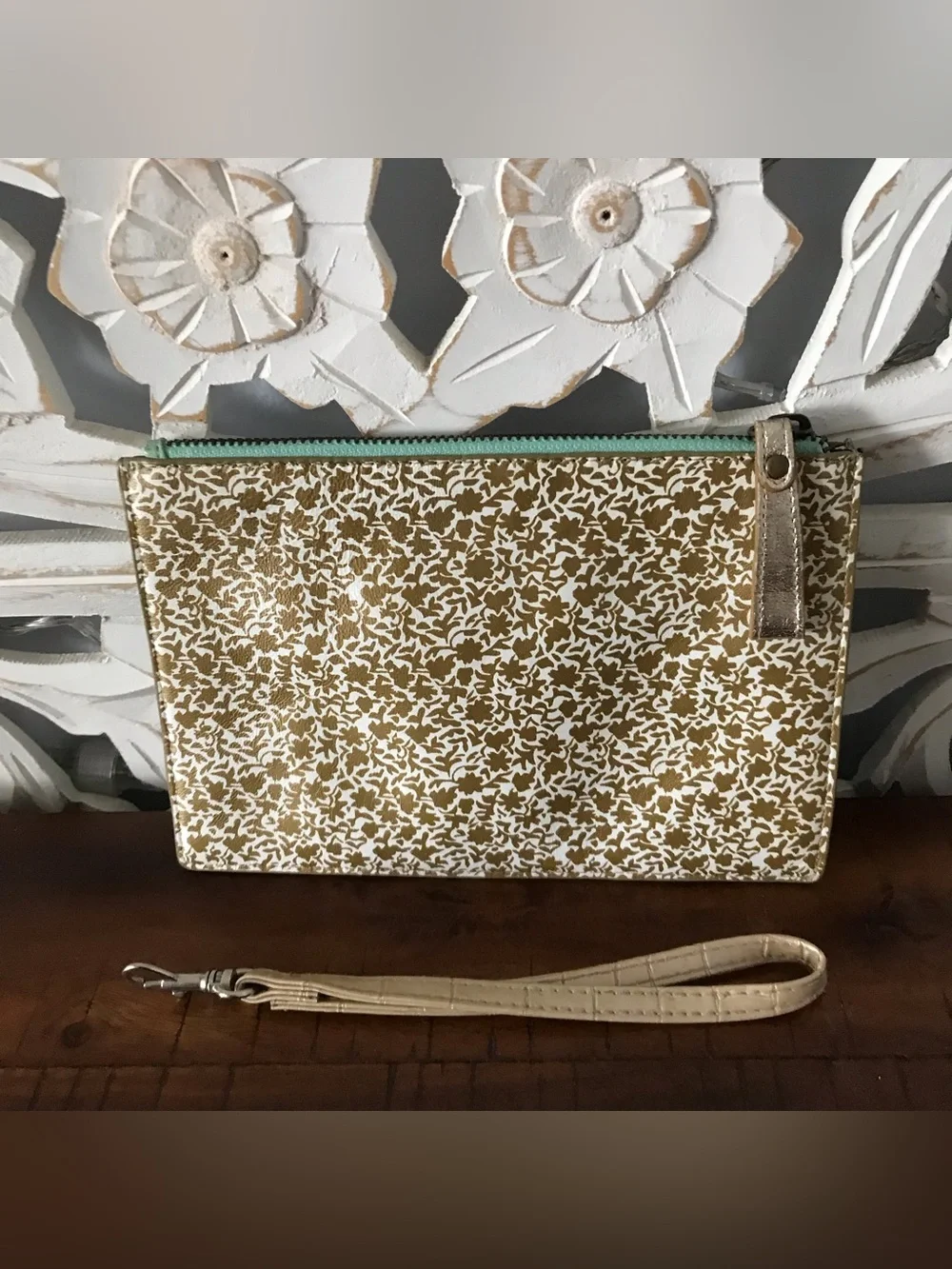 Anthropologie, Miss Albright Collection - Mint Virgo Appliqué Wristlet/Clutch